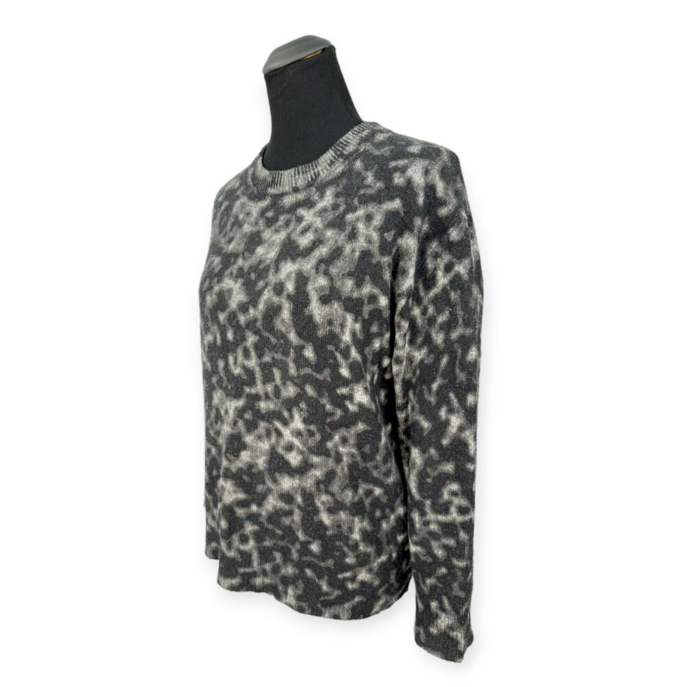 LINE | Large | Braden Thunder Grey Print Baby Wool-Yak-Cashmere Crewneck Sweater